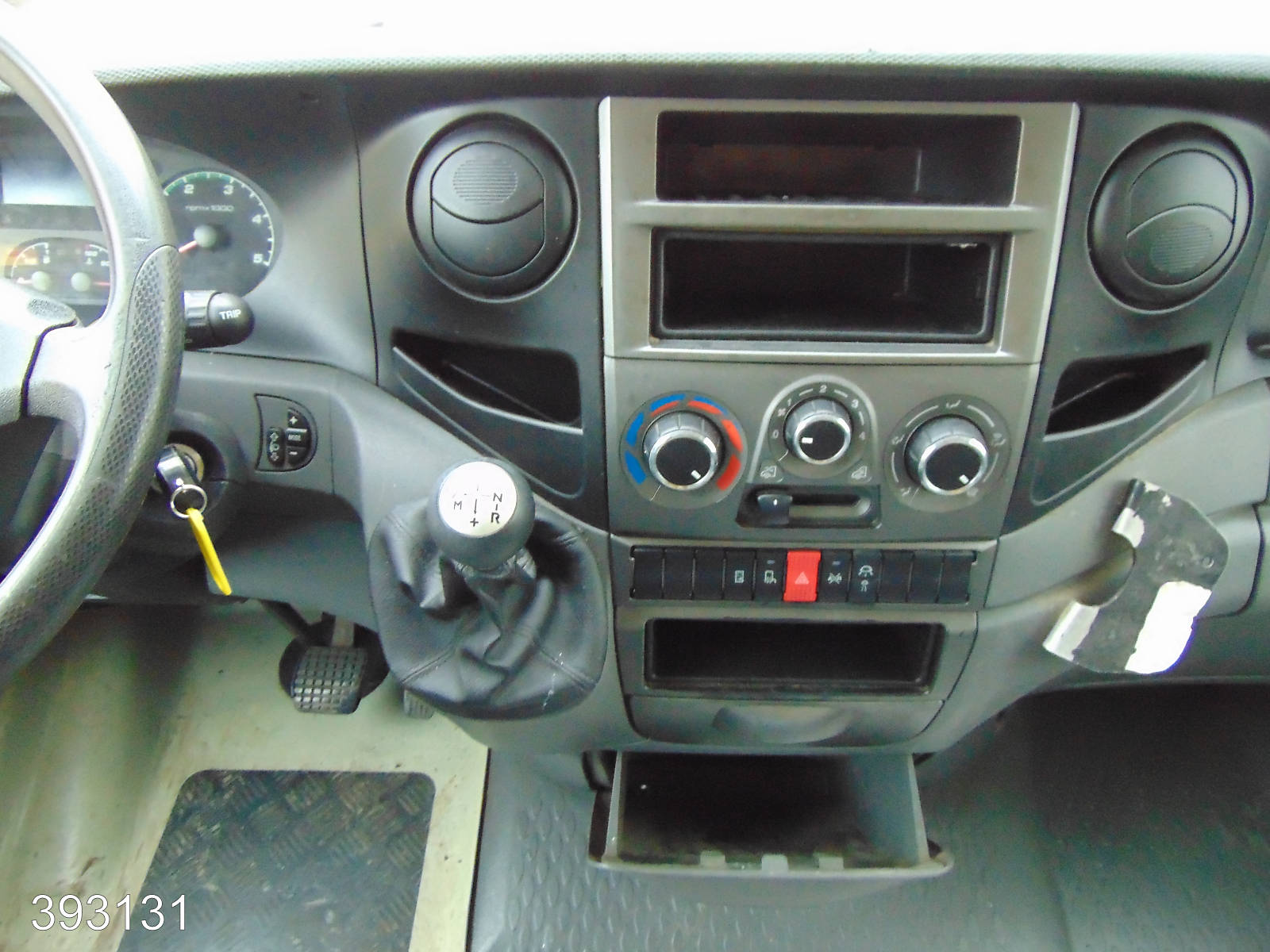 Iveco Daily 35 S 11 A / P Maxi Postkoffer Regalsystem, Interne Nummer: 393131 Bild Nr. 5