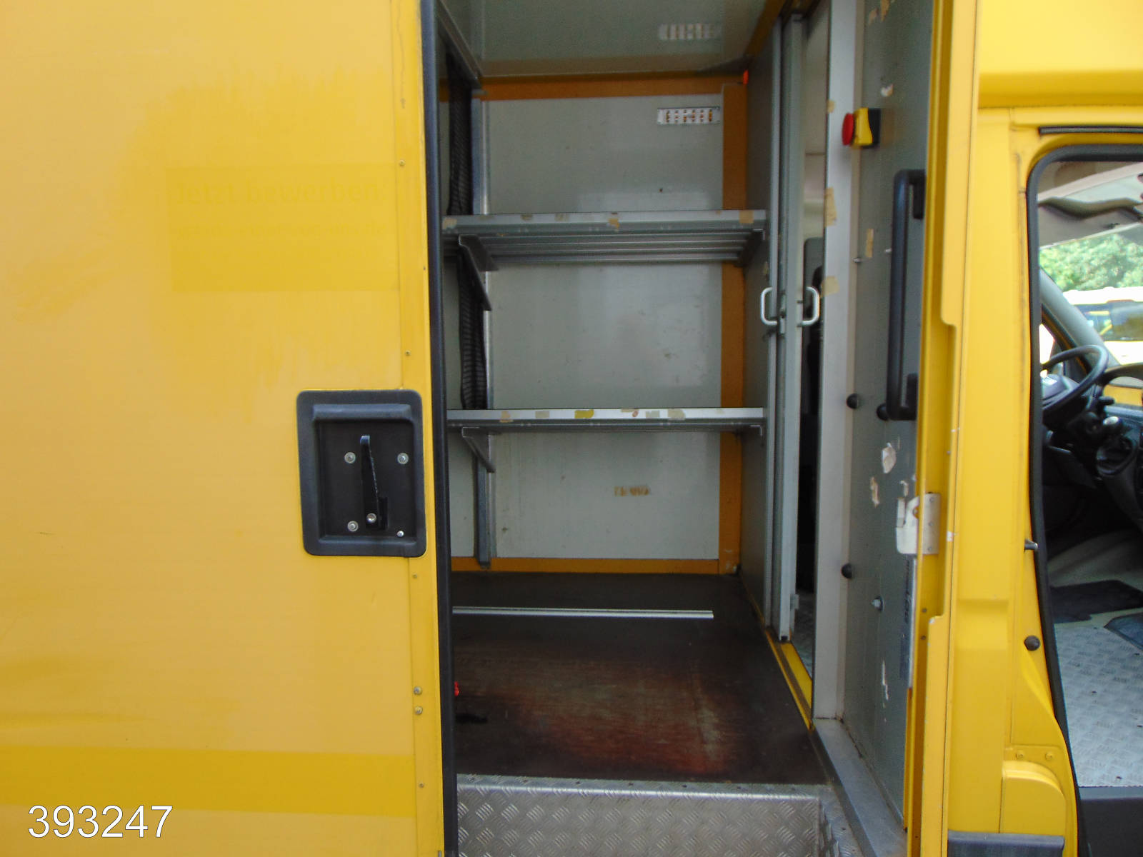 Iveco Daily 35 S 11 A / P Maxi Postkoffer Regalsystem, Interne Nummer: 393247 Bild Nr. 9