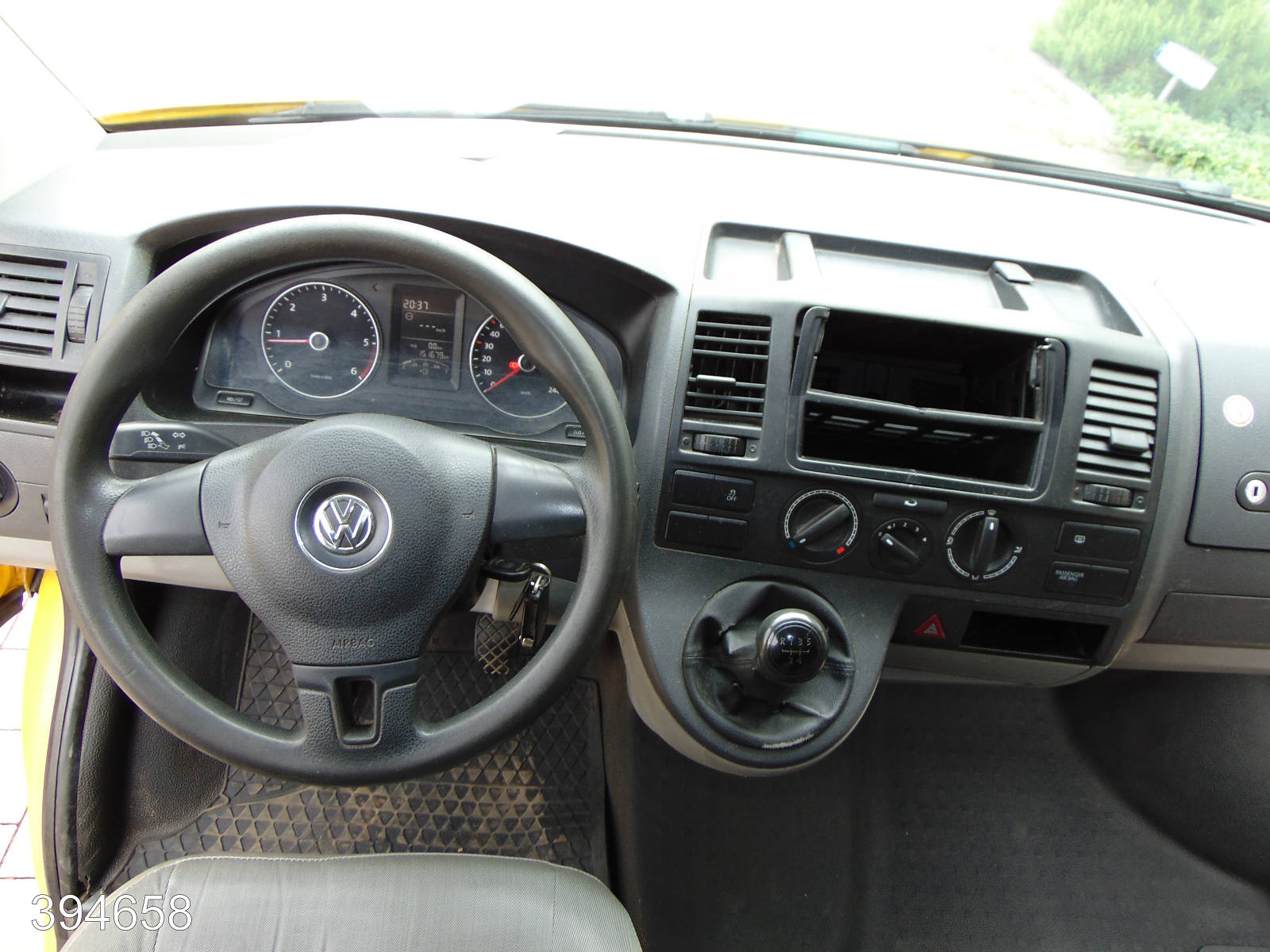 VW T5 Transporter 2.0 TDI 2x Schiebetür-3 Sitzer, Interne Nummer: 394658 Bild Nr. 4