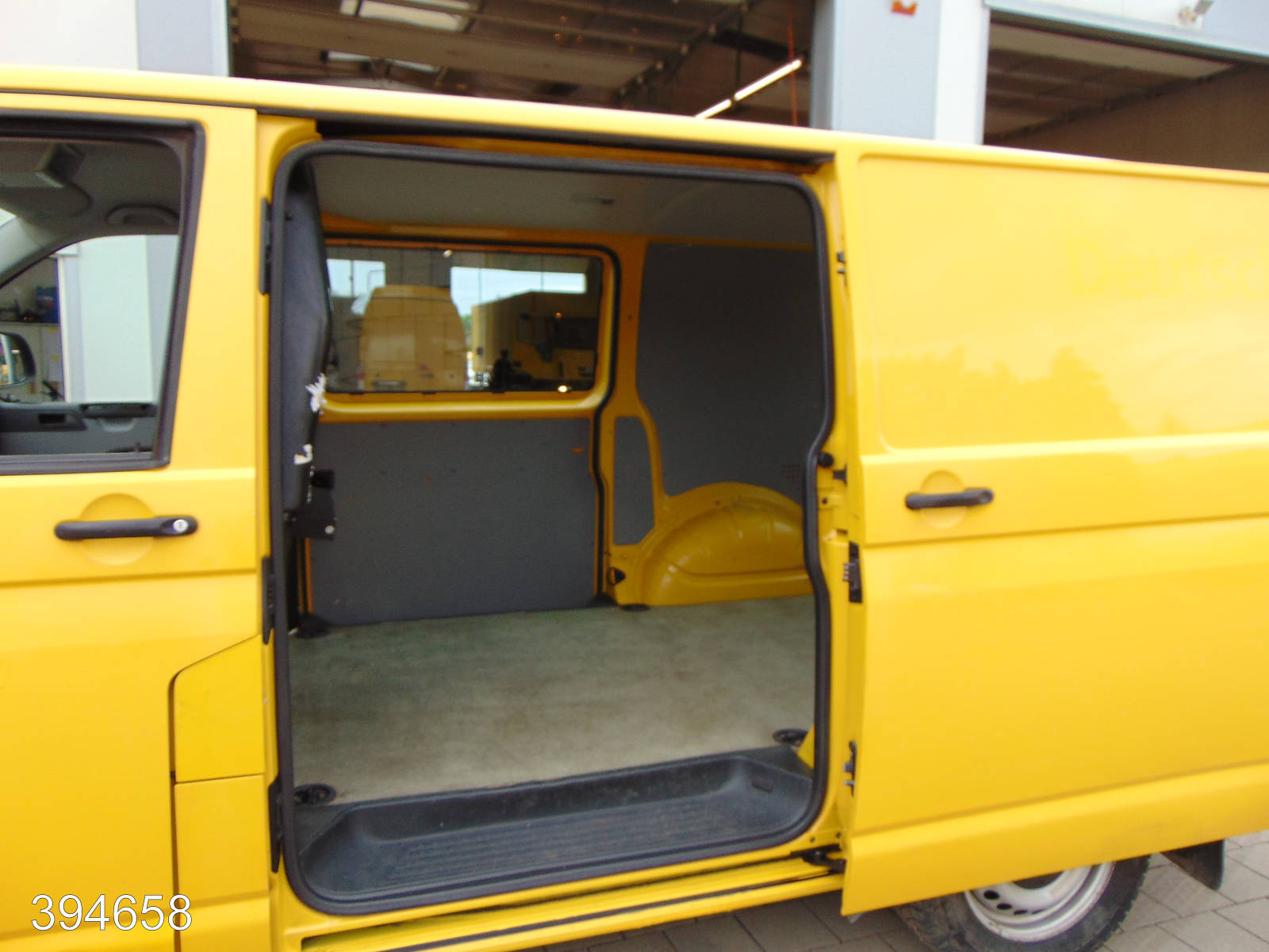 VW T5 Transporter 2.0 TDI 2x Schiebetür-3 Sitzer, Interne Nummer: 394658 Bild Nr. 10