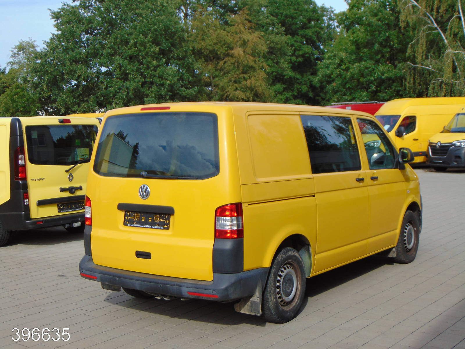 VW T5 Transporter 2.0 TDI 2x Schiebetür-3 Sitzer, Interne Nummer: 396635 Bild Nr. 2