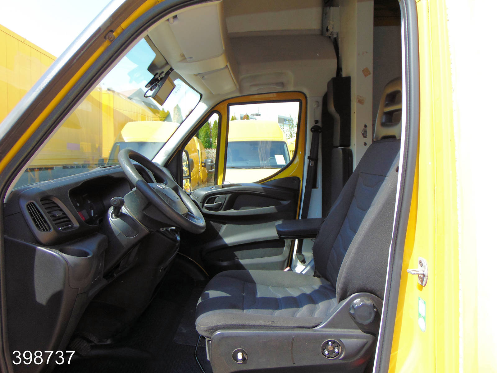 Iveco Daily 35S12 35-120 HiMatic Maxi Postkoffer Regalsystem, Interne Nummer: 398737 Bild Nr. 3