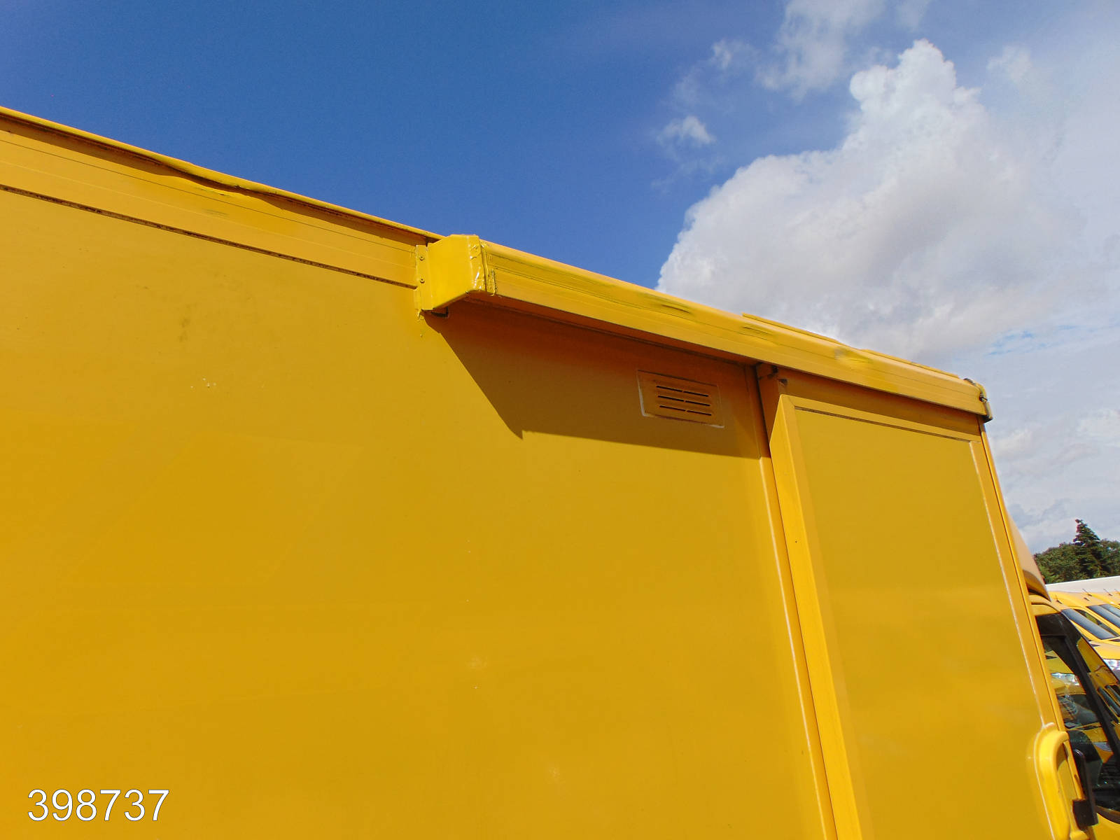 Iveco Daily 35S12 35-120 HiMatic Maxi Postkoffer Regalsystem, Interne Nummer: 398737 Bild Nr. 13